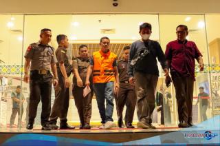 Kejaksaan Tinggi Riau Tahan 2 Tersangka Kasus Tipikor